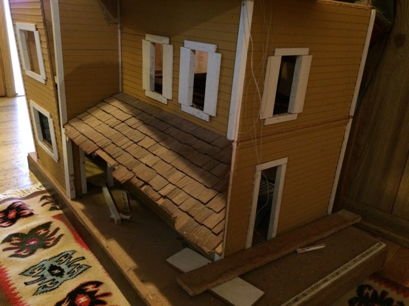 A new mini house flipping project?